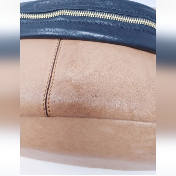 Givenchy Authentic Nightingale Large Bag - Picture 7 of 12